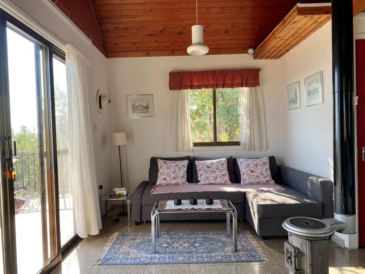 Philip'S Holiday House Neo Chorio Exterior foto