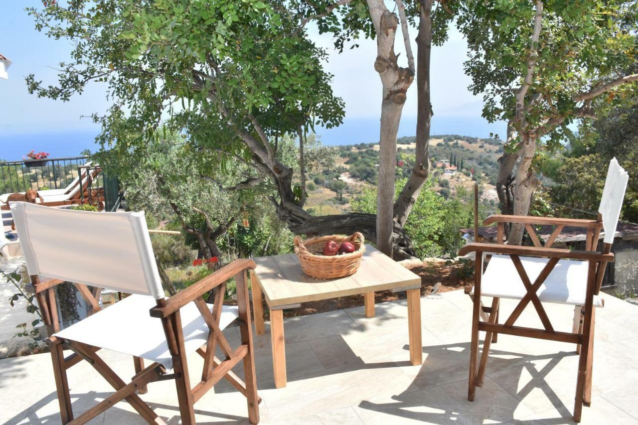 Philip'S Holiday House Neo Chorio Exterior foto